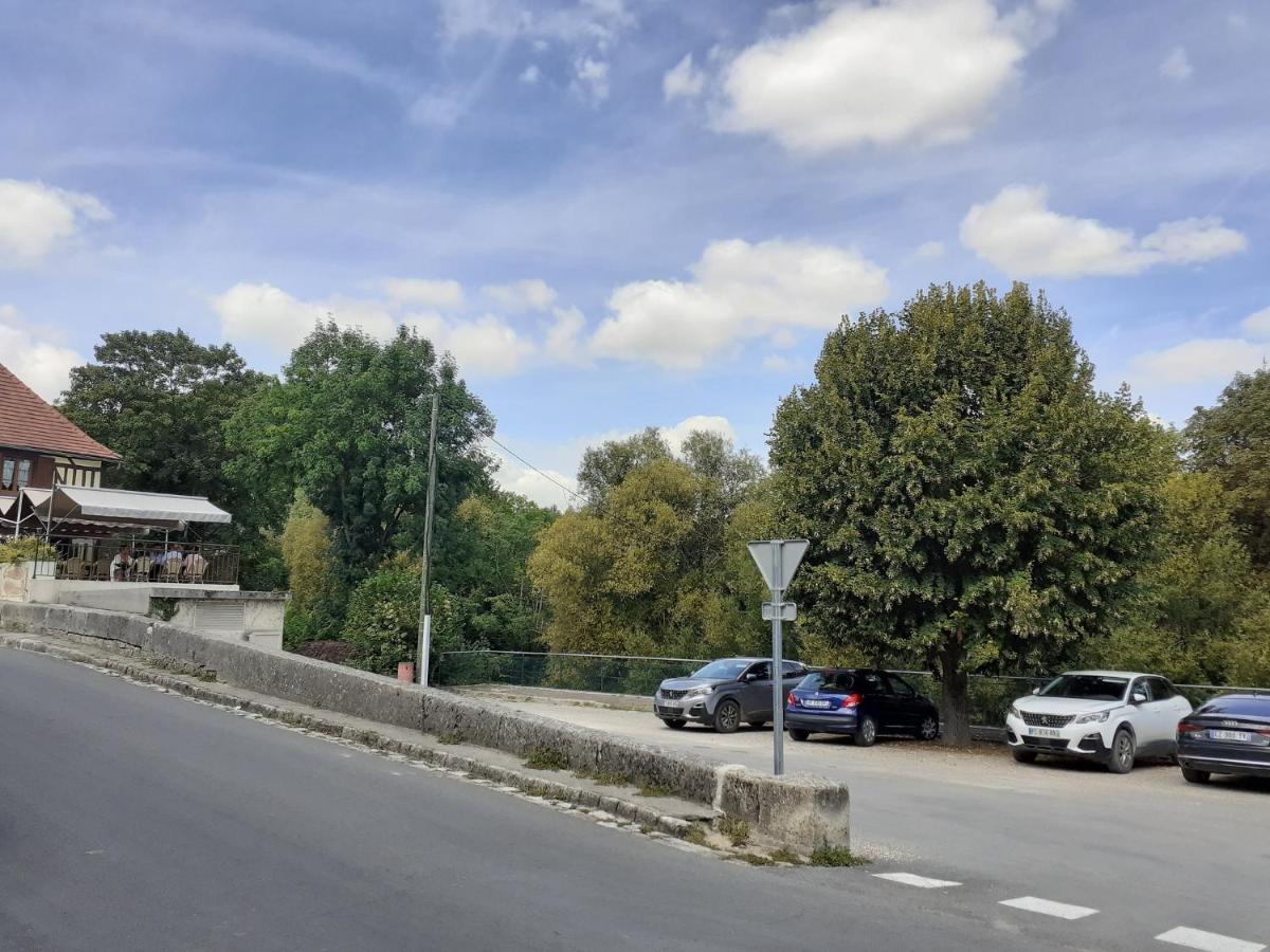 Le Saint Hubert Hotell Arcis-sur-Aube Exteriör bild