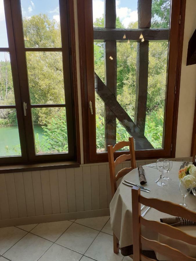 Le Saint Hubert Hotell Arcis-sur-Aube Exteriör bild